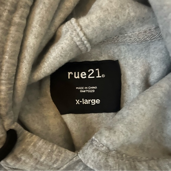 Varsity Style Drawstring hoodie - Picture 5 of 5